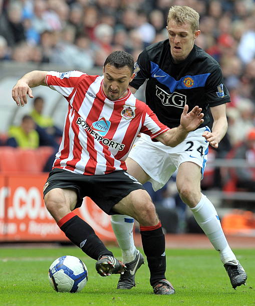 而且传递着 而且传递着