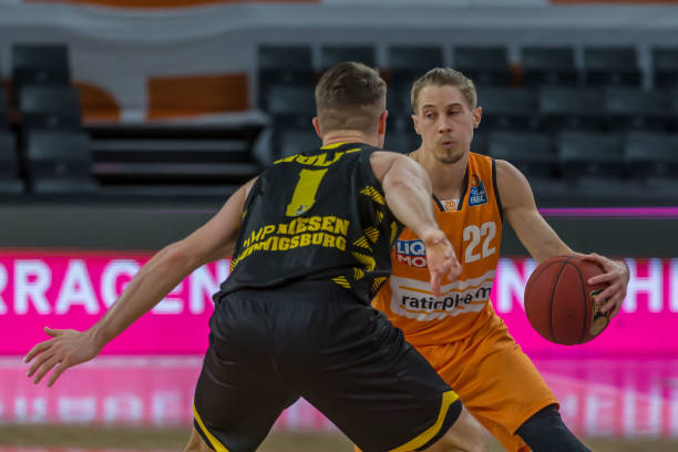 在足彩25 在足彩25