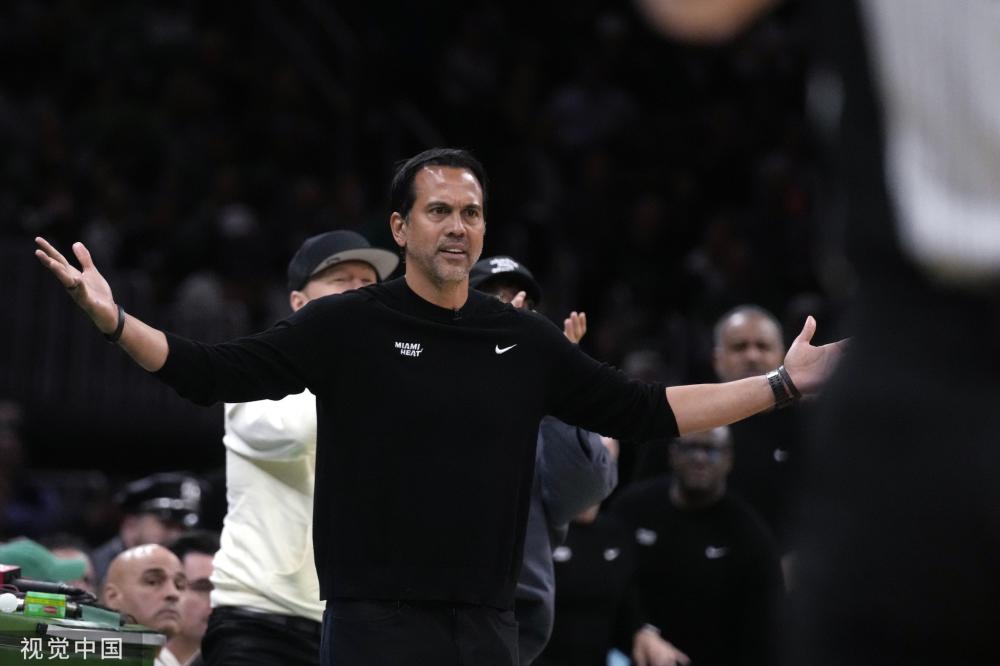 球员不满时 球员不满时